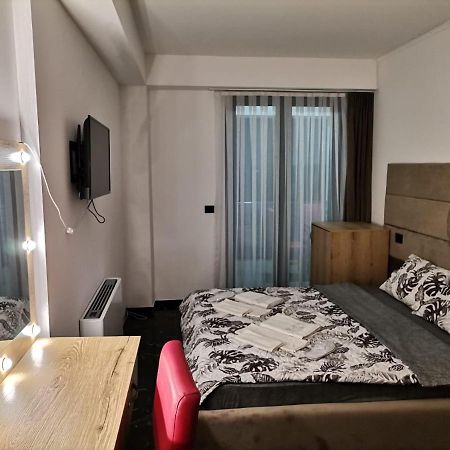 Hotel Ema Tetowo Zewnętrze zdjęcie