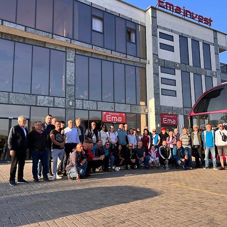 Hotel Ema Tetowo Zewnętrze zdjęcie